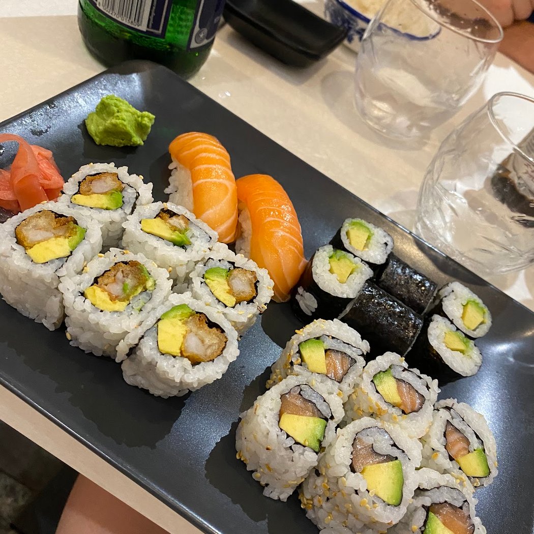 Toto Sushi. 3